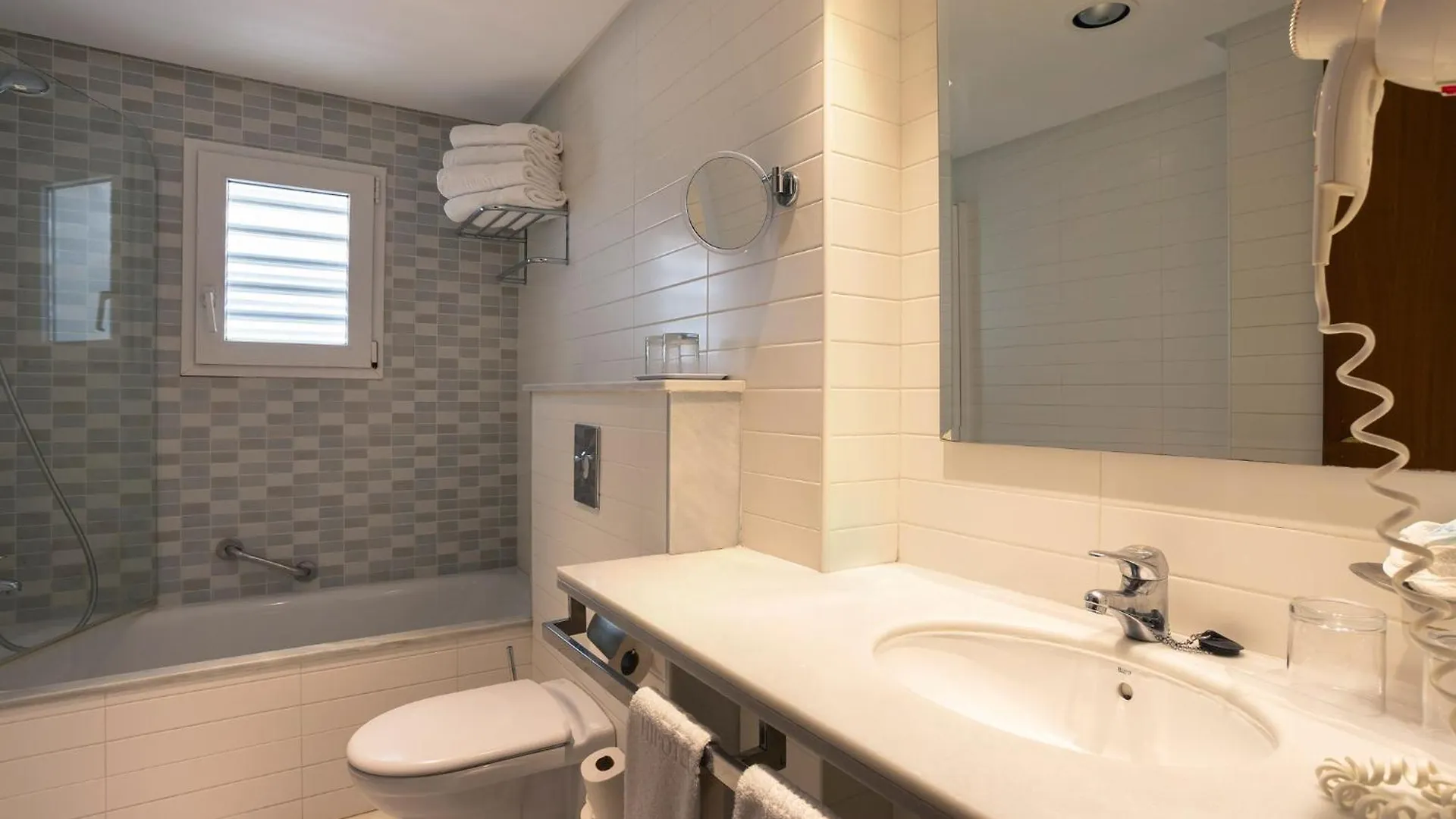 Hipotels Dunas Aparthotel Cala Millor  4*, Cala Millor (Mallorca) Spanien